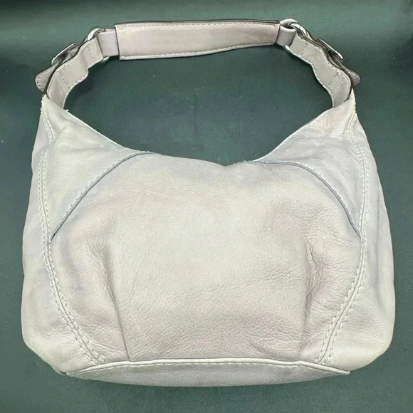 Tiagnanello Handbags - Tignanello Lavender Lilac Leather Handbag Shoulder Bag